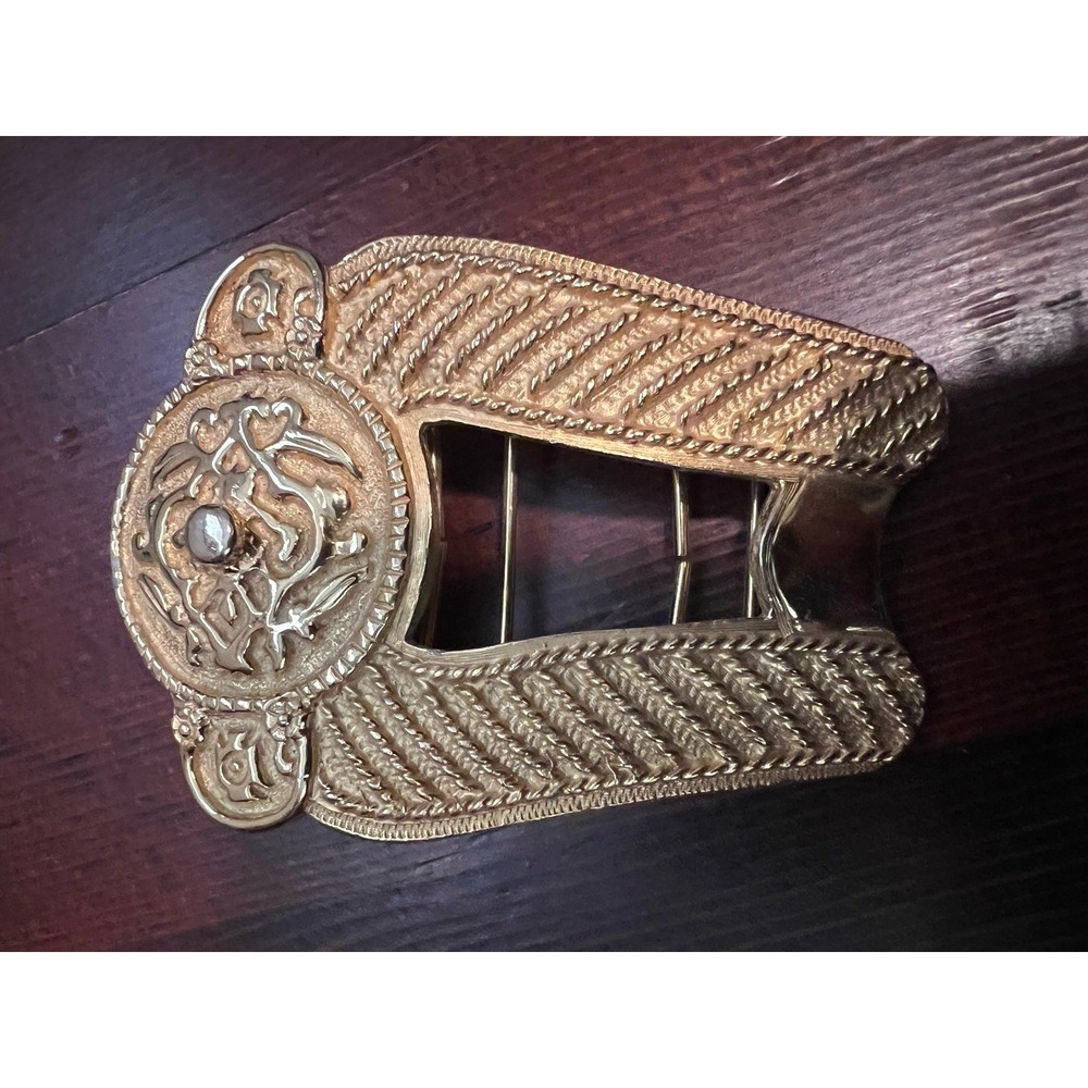 Alexis Kirk Belt Buckle Gold Toned 1980's 80s Mob Wife‎ ONE SIDE